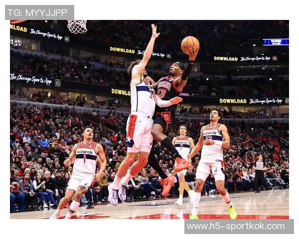 雄鹿与奇才比赛裁判报告分析字母哥走步争议与CJ绝杀球判罚情况