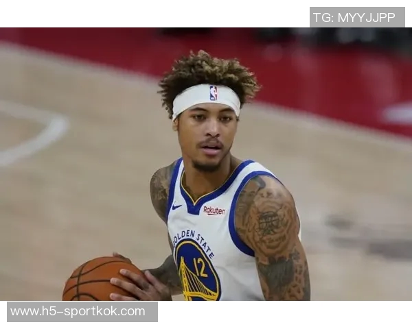 76人对决独行侠恩比德有望回归乌布雷仍将缺席比赛