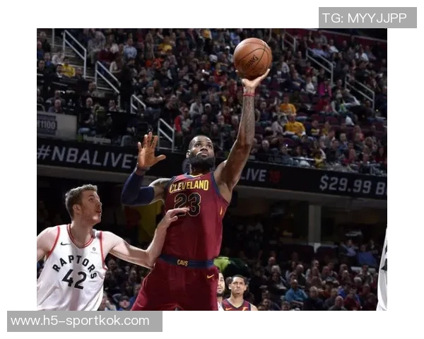 林庭谦半场表现平平10投仅3中拿下7分2篮板2助攻正负值惨淡27