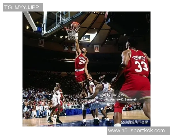 霍里分析保罗回归火箭的可能性称球队需控卫助力争冠 霍里分析保罗回归火箭的可能性称球队需控卫助力争冠